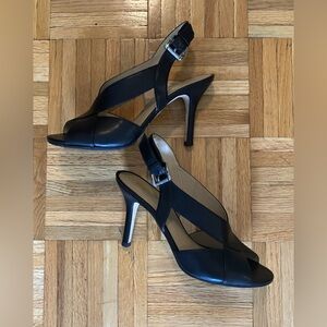 Michael Kors leather peep toe sandal - size 9 1/2 - model “Becky”